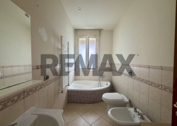 Bagno - Apartment Via Ruggero Leoncavallo
 
16, Ragusa - photo 28
