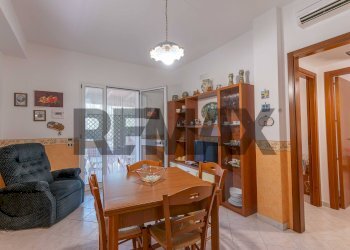 Sala da pranzo - Villa a Schiera C.da Kastalia Piombo
 
snc, Santa Croce Camerina - foto 10