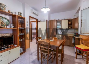 Sala da pranzo - Villa a Schiera C.da Kastalia Piombo
 
snc, Santa Croce Camerina - foto 12
