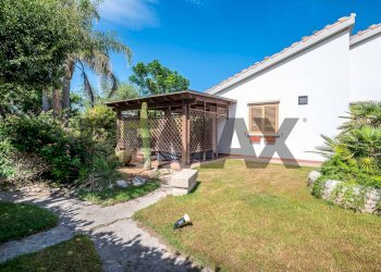 Casa all\'aperto - Villa a Schiera C.da Kastalia Piombo
 
snc, Santa Croce Camerina - foto 33