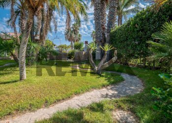 Giardino - Villa a Schiera C.da Kastalia Piombo
 
snc, Santa Croce Camerina - foto 35