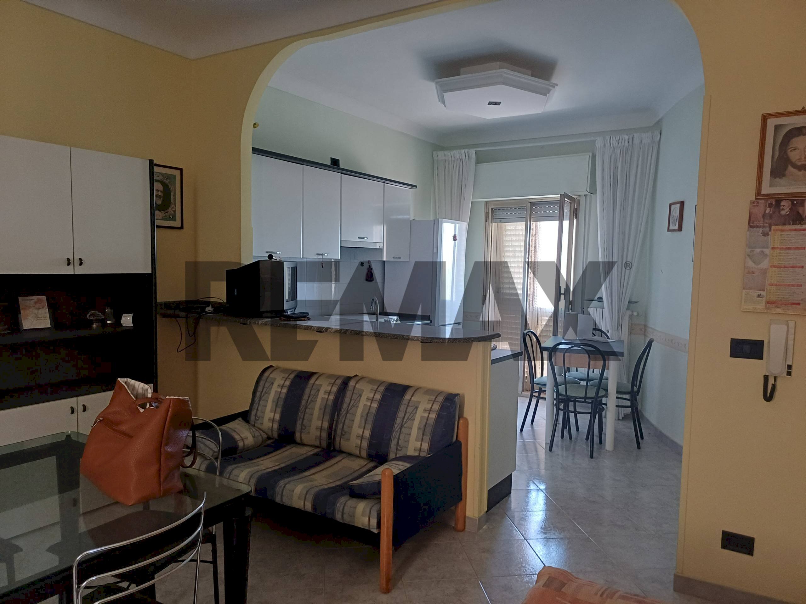 Sala da pranzo - Casa indipendente via Borgo Maddalena
26, Chiaramonte Gulfi - foto 3