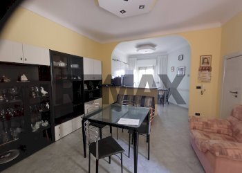 Sala da pranzo - Casa indipendente via Borgo Maddalena
 
26, Chiaramonte Gulfi - foto 6