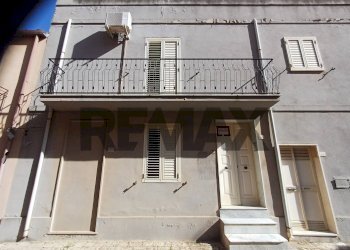 Edificio all\'aperto - Casa indipendente via Borgo Maddalena
 
26, Chiaramonte Gulfi - foto 18