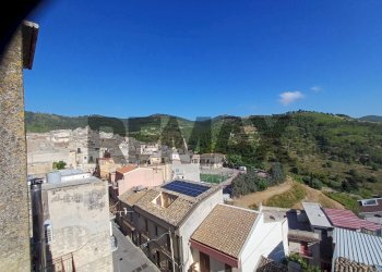 Edificio all\'aperto - Casa indipendente via Borgo Maddalena
 
26, Chiaramonte Gulfi - foto 23