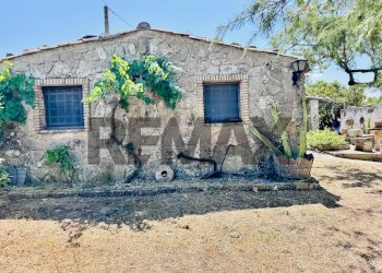 Casa all\'aperto - Independent house contrada MALCRISTIANO
 
SN, Piazza Armerina - photo 2