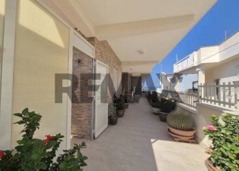 Terrazza - Villa via Marte
 
8, Vittoria - foto 1