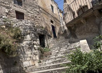 Casa all\'aperto - Casa indipendente via Giuseppe Gugliotta
 
snc, Modica - foto 16