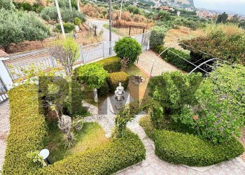 Giardino - Villa viale michele marciano
 
13, Misilmeri - photo 2