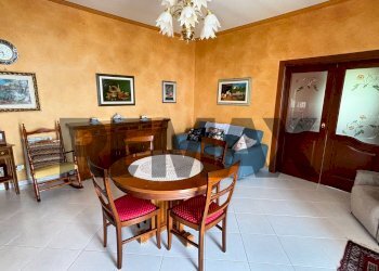 Sala da pranzo - Villa viale michele marciano
 
13, Misilmeri - photo 19