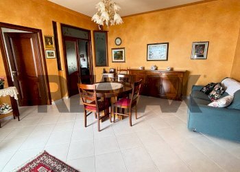 Sala da pranzo - Villa viale michele marciano
 
13, Misilmeri - photo 50