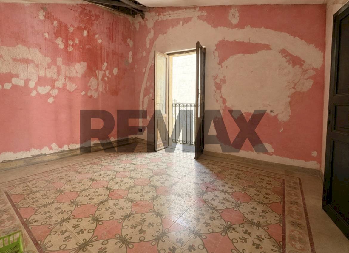 Stanza vuota - Trilocale Via Biscottai
 
66, Trapani - foto 1