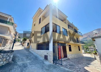 Edificio all\'aperto - Appartamento VIA DOLOMITI
 
21/D, Carini - foto 1