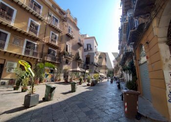 Edificio all\'aperto - Attività Commerciale Piazza Aragona
16, Palermo - foto 5