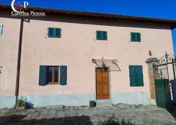 Foto 1 - Villa località Vespignano
 
119, Vicchio - photo 1