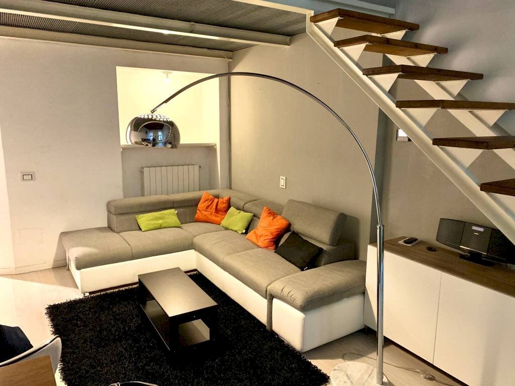 Appartamento via del Carmine, 9, Torino (zona Centro) - foto 1