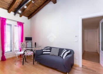 Three-room apartment Via Irnerio, Bologna (neighborhood Centro Storico) - photo 4