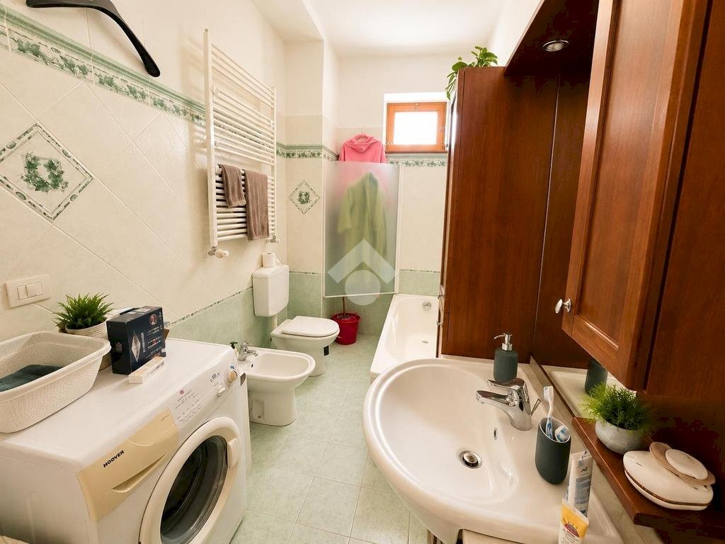 Three-room apartment Via Torino, Sant'Antonino di Susa - photo 3