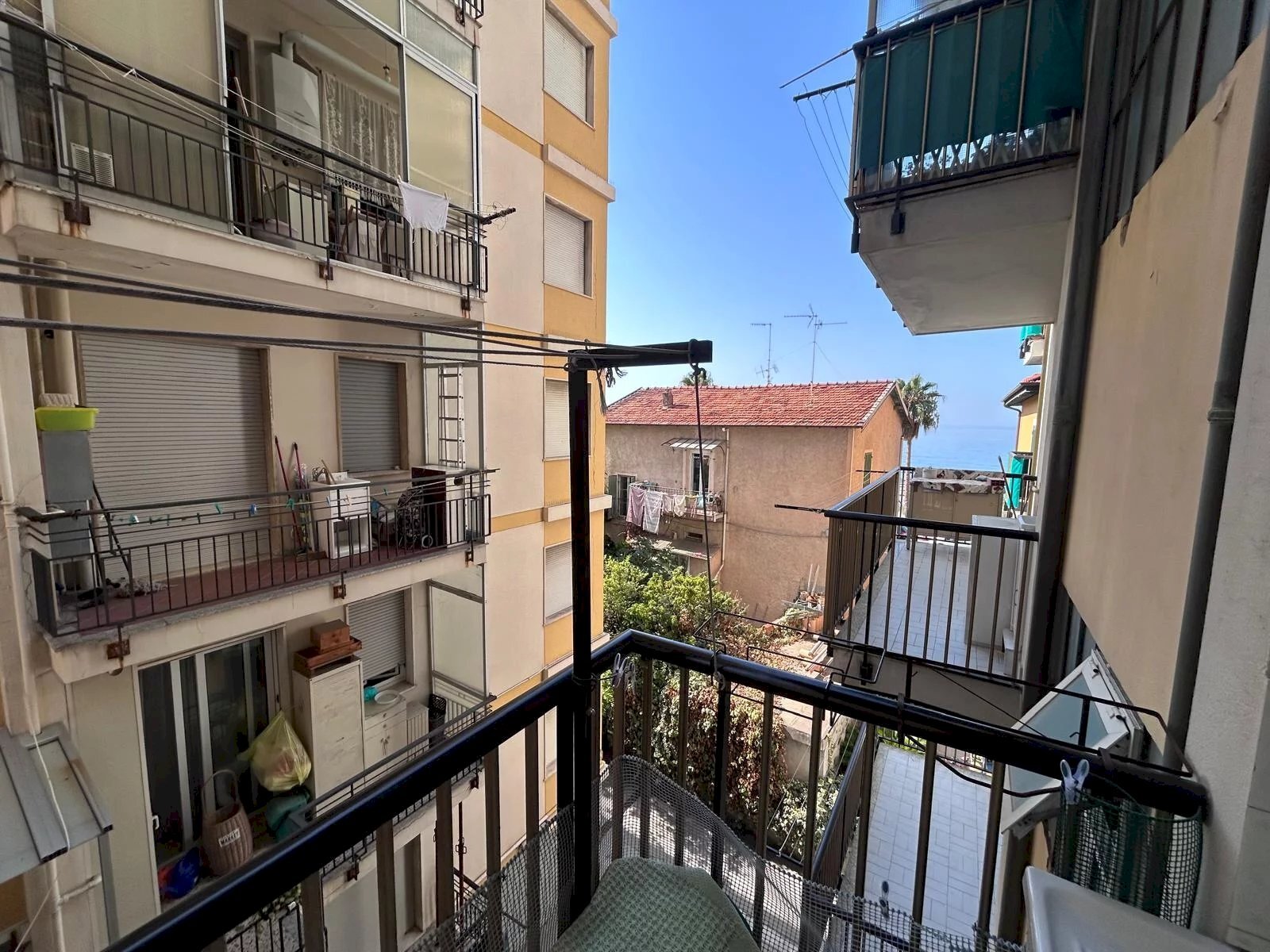 Three-room apartment Passeggiata Cavallotti, Ventimiglia - photo 2