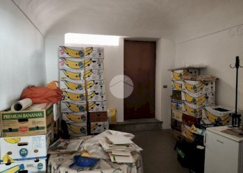 Negozio Via Roma, Trinità - foto 5