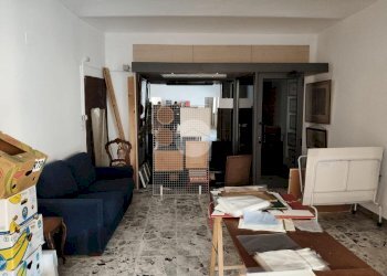 Negozio Via Roma, Trinità - foto 8