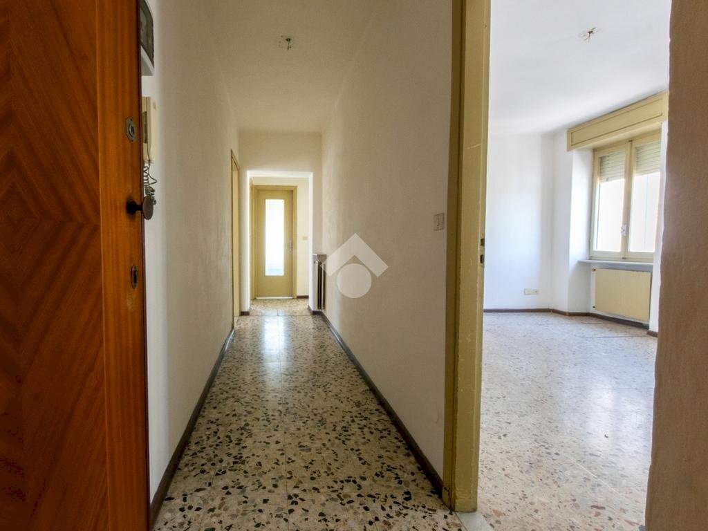 Four-room apartment Via Torino, Casale Monferrato - photo 3