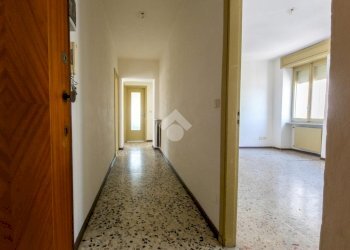 Four-room apartment Via Torino, Casale Monferrato - photo 3
