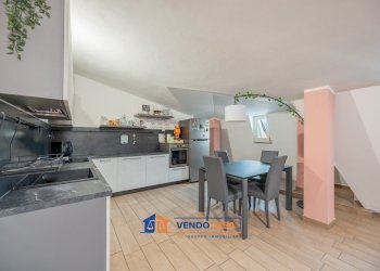 Three-room apartment Pinerolo - photo 1