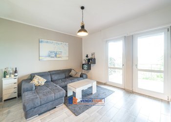 Three-room apartment Bra - photo 2