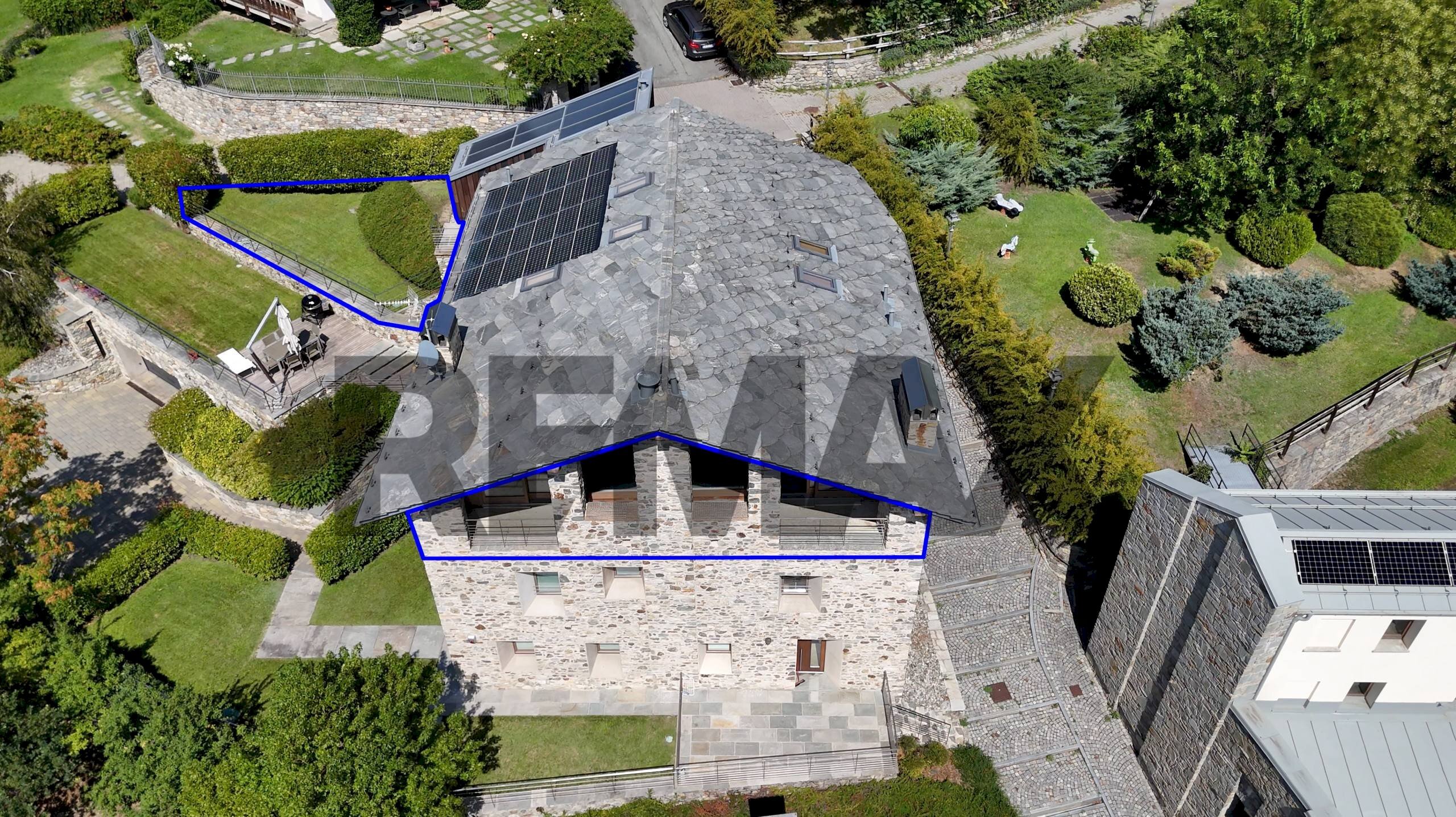 Attic Saint-Christophe, AO, Saint-Christophe - photo 1