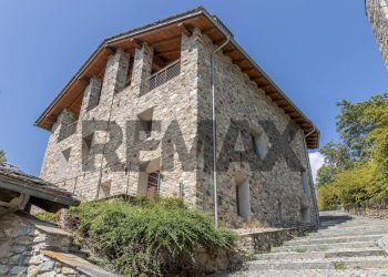 Attic Saint-Christophe, AO, Saint-Christophe - photo 4