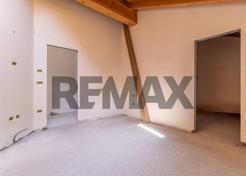Attic Saint-Christophe, AO, Saint-Christophe - photo 19