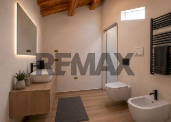 Attico Località La Cure, 47
Saint-Christophe, Saint-Christophe - foto 26