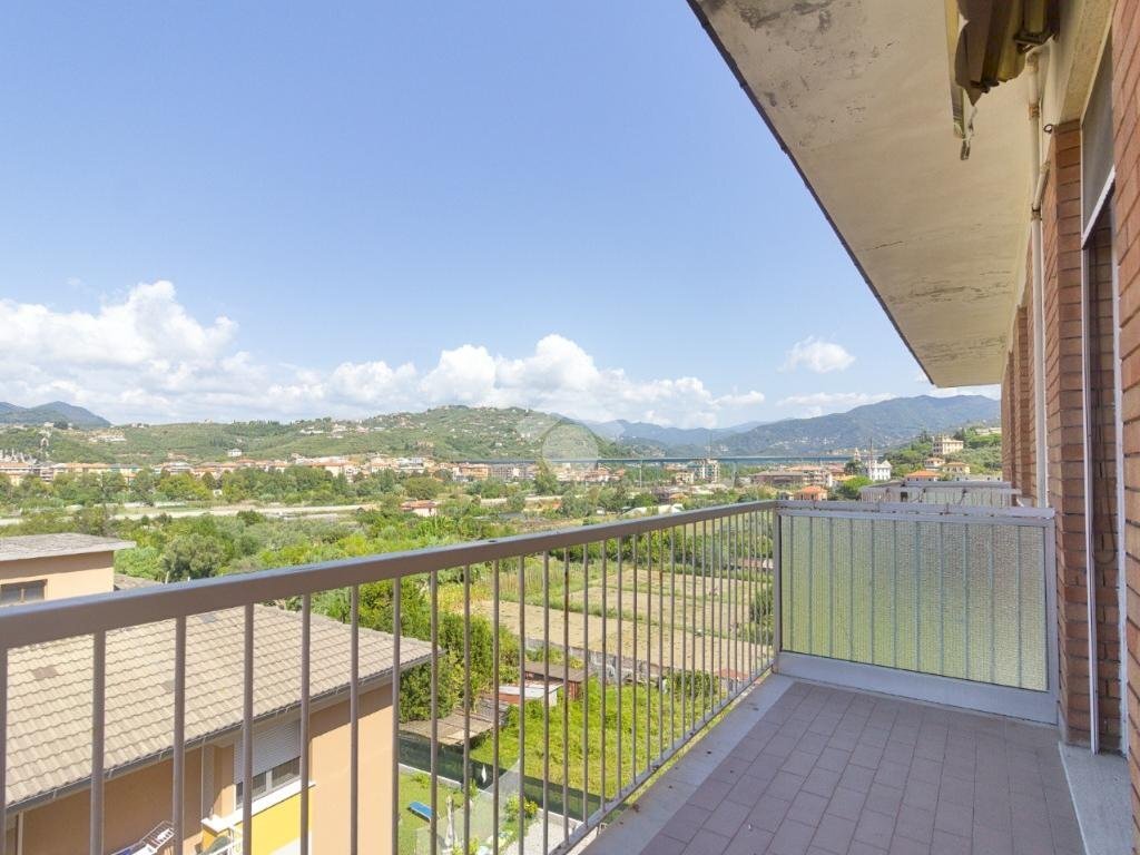 Four-room apartment Via Natale Paggi, Lavagna - photo 3