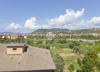 Four-room apartment Via Natale Paggi, Lavagna - photo 17