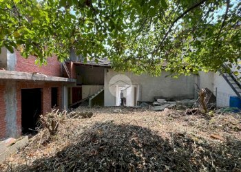 Rustic Frazione villa, Traves - photo 16