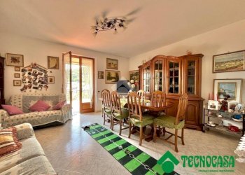 Semi-detached house Via borgo di sotto, Sarzana - photo 16