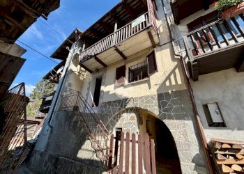 Semi-detached house Via guglielmo marconi, Traversella - photo 33