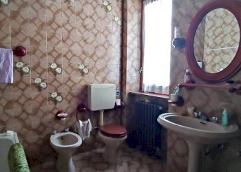 Foto 19 - Villa Via Scarrone
 
22, Serole - foto 19