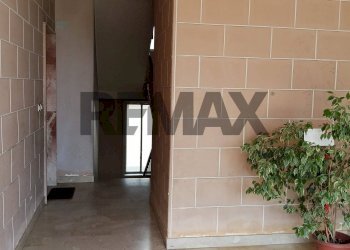 Hall / corridoio - Appartamento Via Santa Sofia
 
20, Catania - foto 14