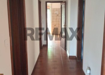 Hall / corridoio - Appartamento Via Santa Sofia
 
20, Catania - foto 44