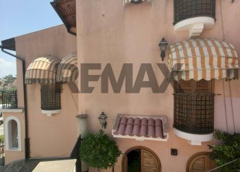 Edificio all\'aperto - Villa Via Cappuccini
 
1, Savoca - foto 16