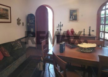 Sala da pranzo - Villa Via Cappuccini
 
1, Savoca - foto 39