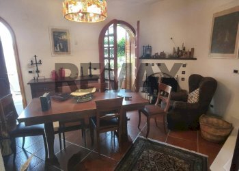 Sala da pranzo - Villa Via Cappuccini
 
1, Savoca - foto 40