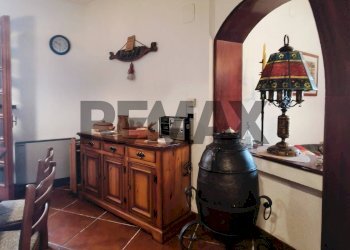Sala da pranzo - Villa Via Cappuccini
 
1, Savoca - foto 77
