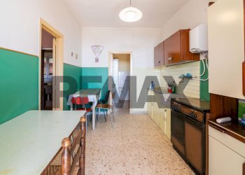 Cucina - Casa indipendente Via Bruno Giordano/Via Passopomo
 
30, Zafferana Etnea - foto 23