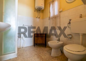 Bagno - Casa indipendente Via Bruno Giordano/Via Passopomo
 
30, Zafferana Etnea - foto 25