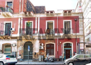 Edificio all\'aperto - Appartamento Via Conte Di Torino
 
57, Catania - foto 2