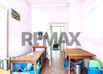 Sala da pranzo - Appartamento Via Conte Di Torino
 
57, Catania - foto 12