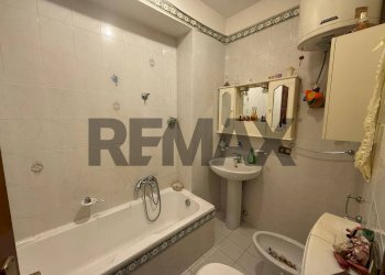 Bagno - Three-room apartment Via Cavour
 
26, Buscemi - photo 7